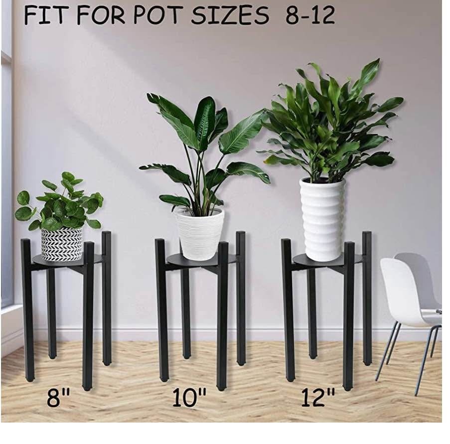 Plant stands: if the ad is up, it’s available I will not respond - photo 3