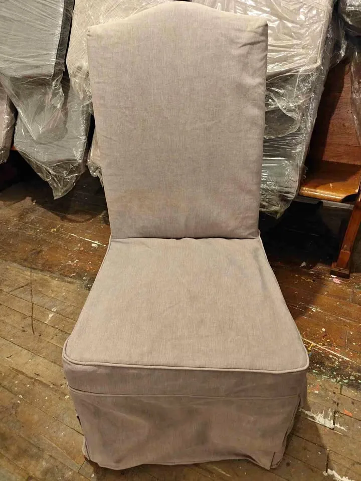 Chairs for sale thumbnail