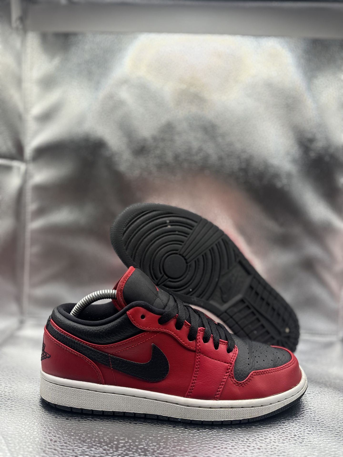 Air Jordan 1 Low Bred