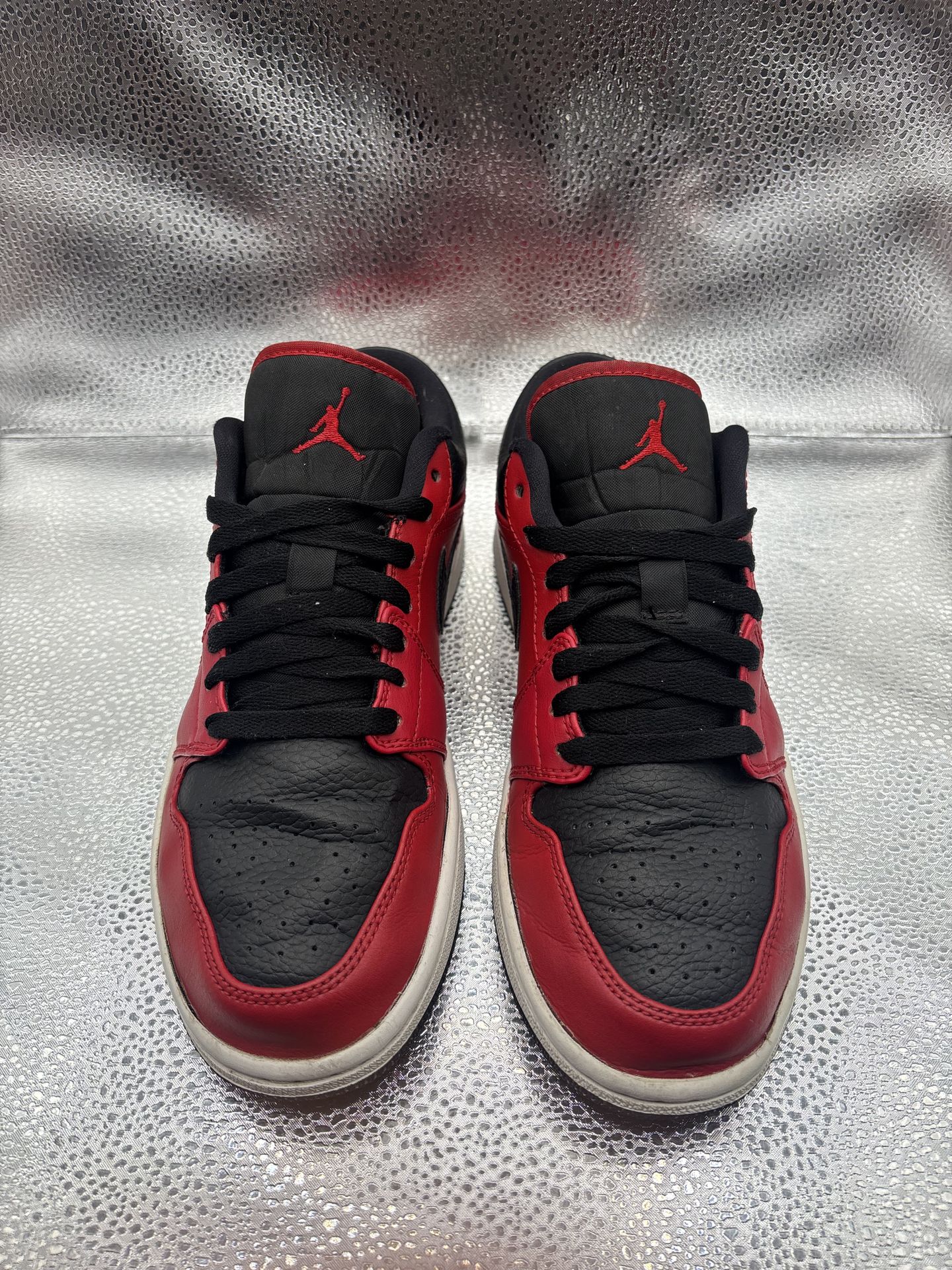 Air Jordan 1 Low Bred - photo 2