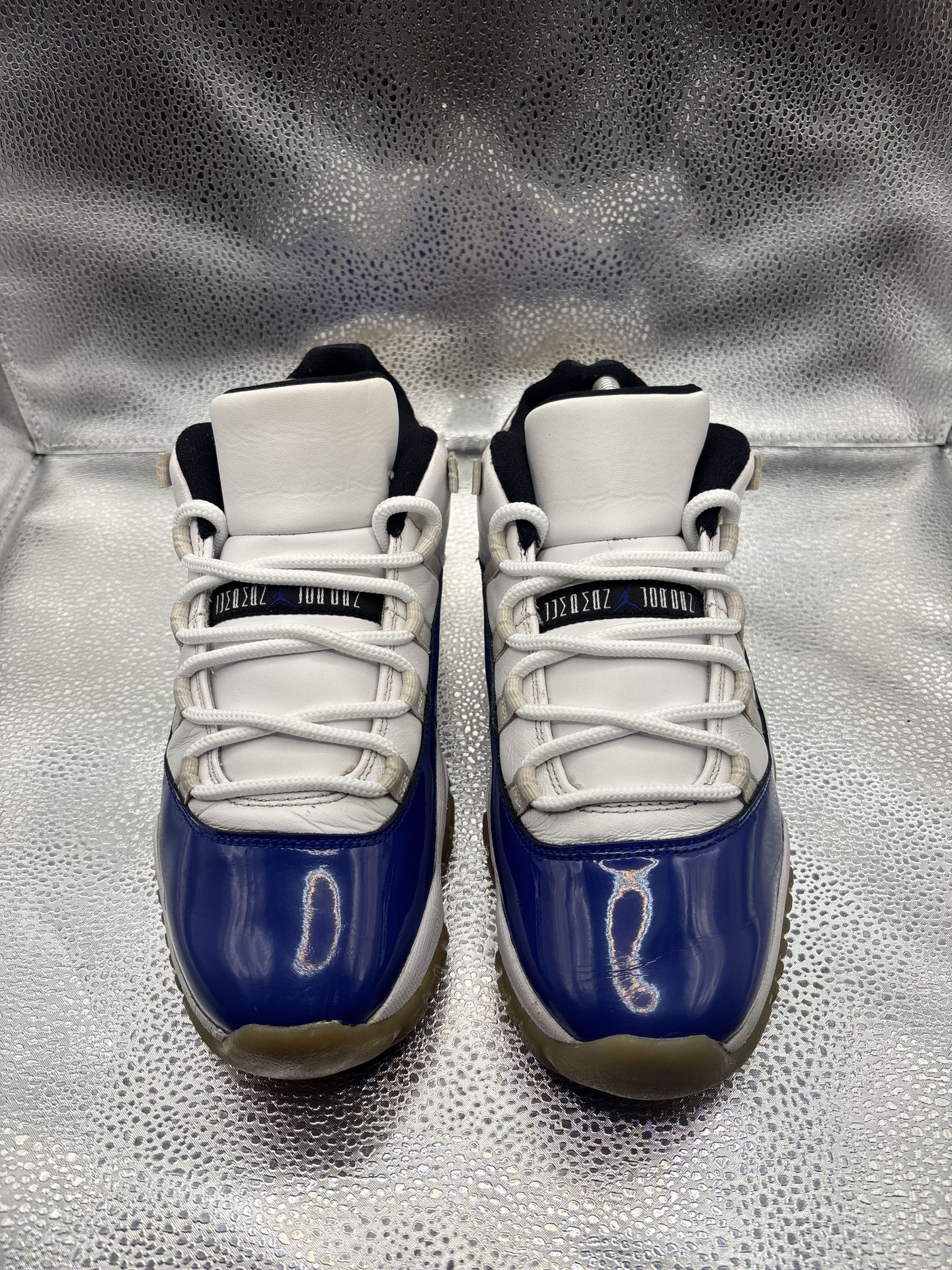 Air Jordan 11 low white concord - photo 2