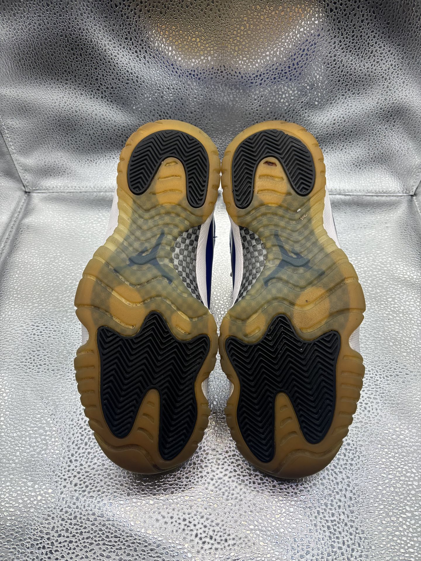 Air Jordan 11 low white concord - photo 3