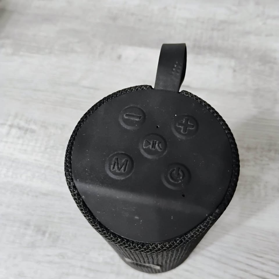 Portable Waterproof Bluetooth Speaker - photo 2