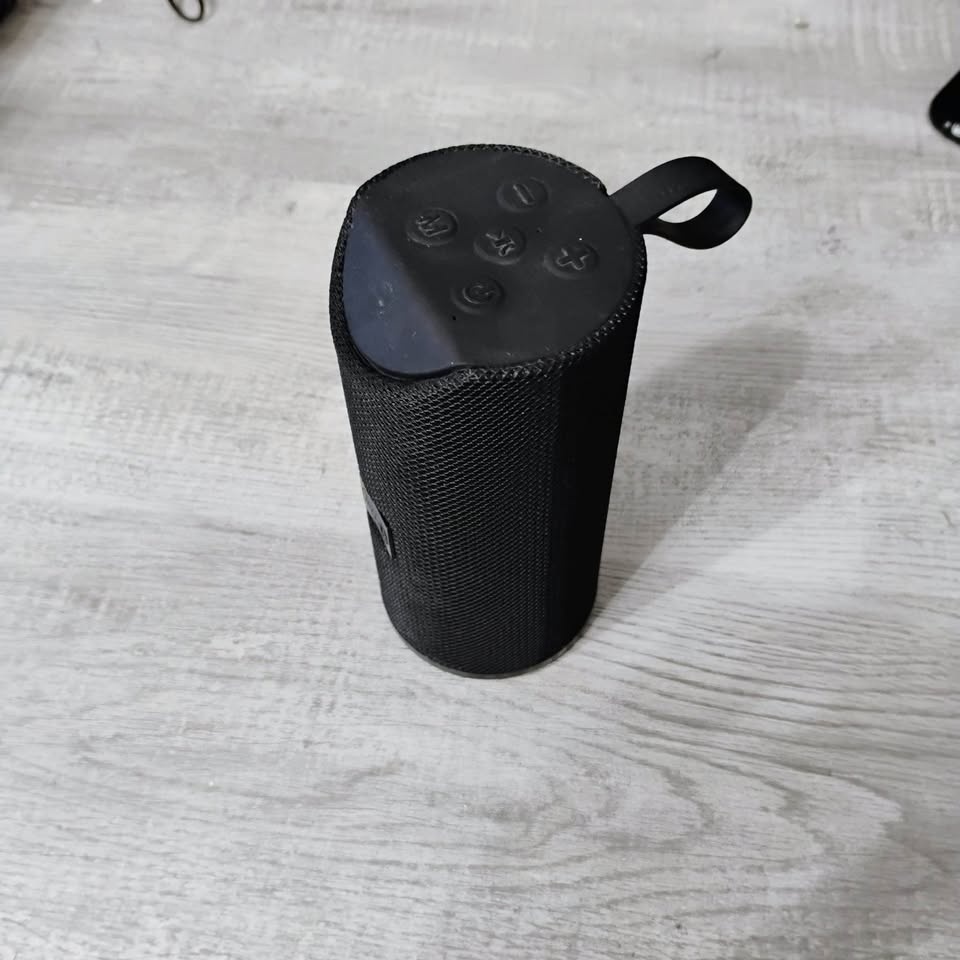 Portable Waterproof Bluetooth Speaker - photo 3