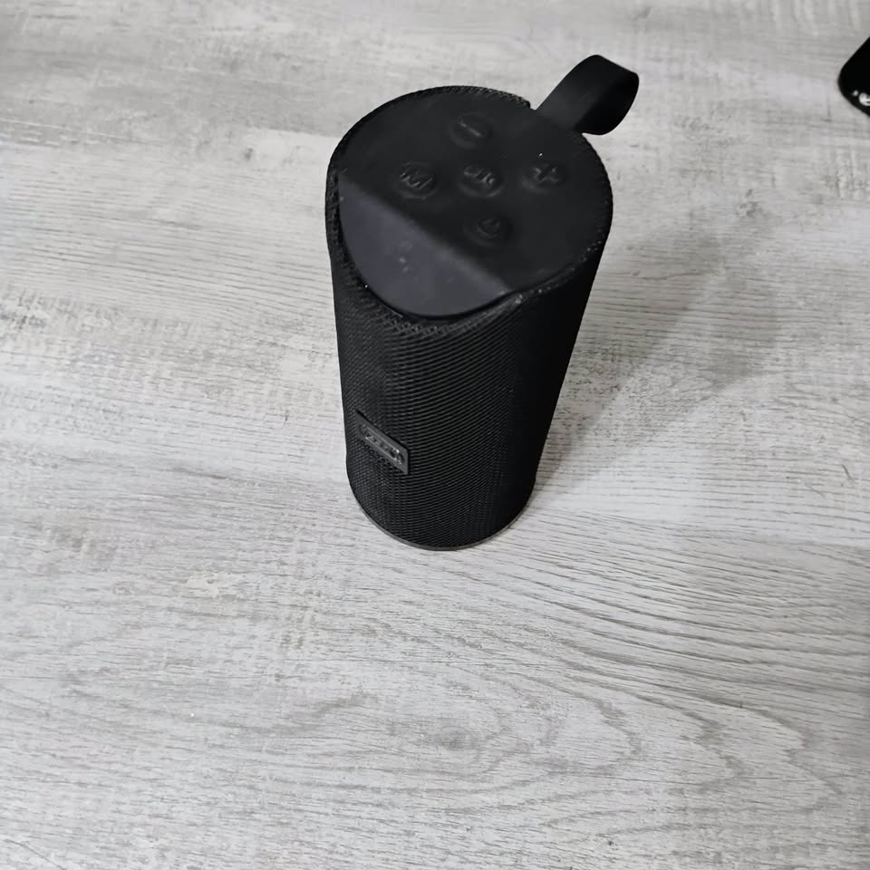 Portable Waterproof Bluetooth Speaker - photo 4