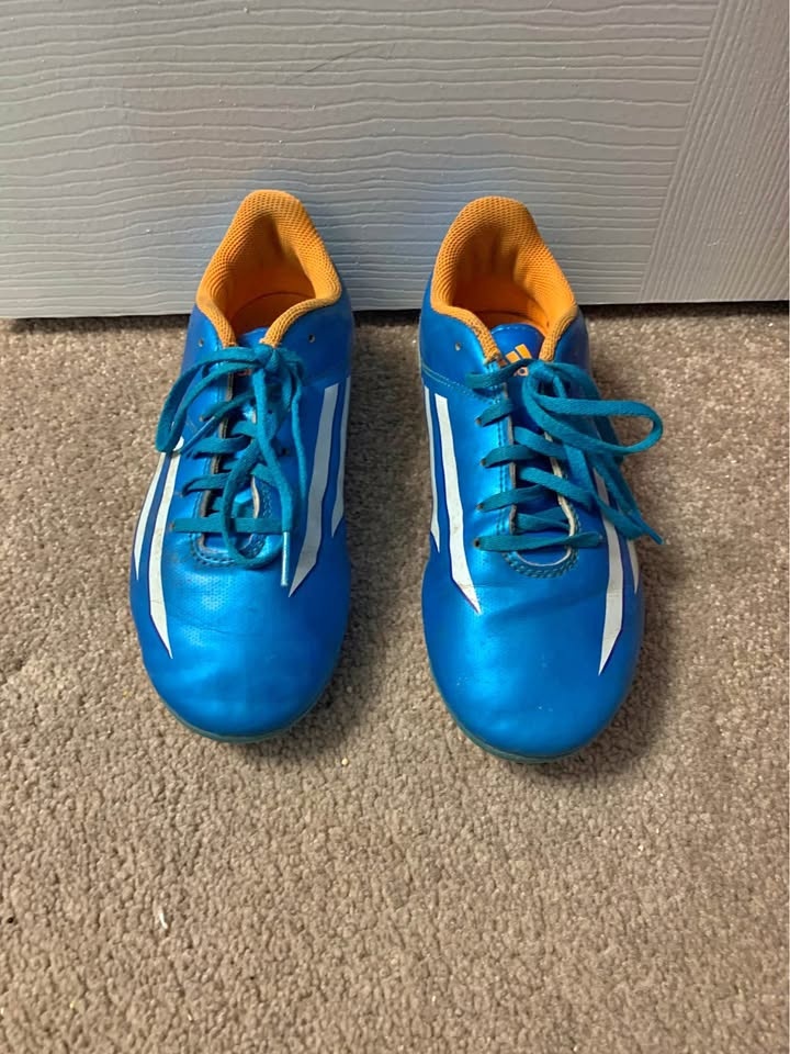 Soccer Cletes