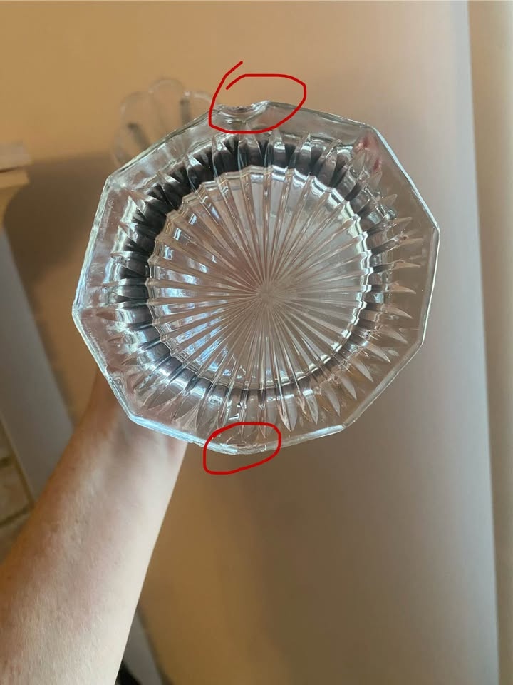 Vintage Clear Swung Vase - photo 4