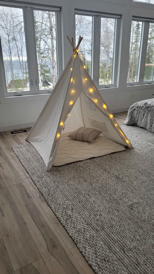🐣🐰New Kids Teepee Tent with Star Lights & Mat🐣🐰 - photo 2
