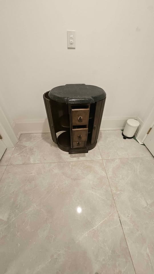 End Table - photo 2