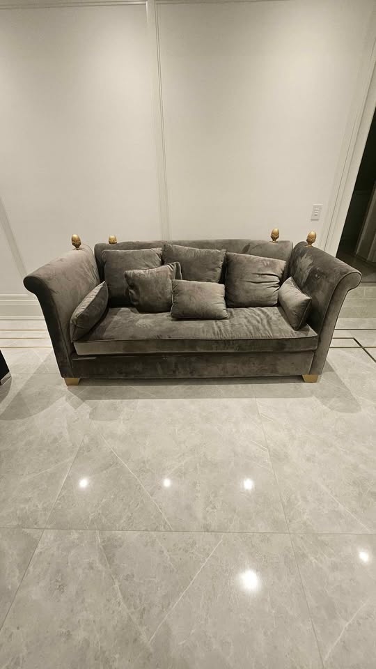 Sofa Grey Velvet - photo 2