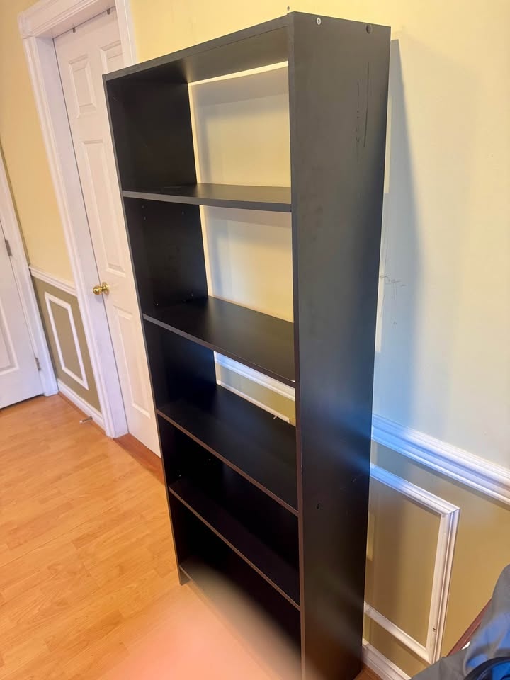 5-Tier Bookshelf / Storage Shelf – Good Condition - photo 2