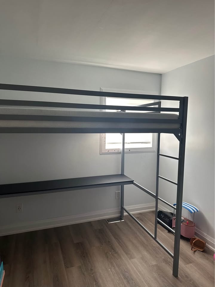 Loft Bed Twin with Desk - photo 2
