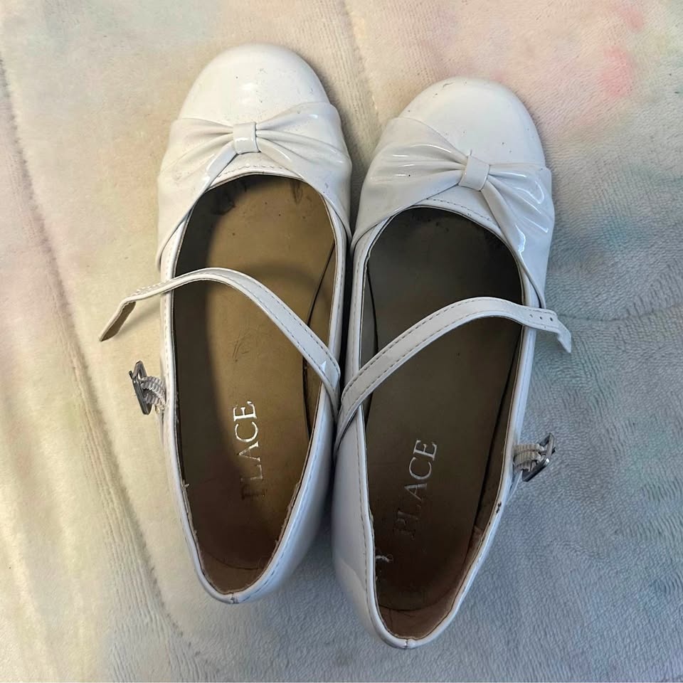 White girls shoes