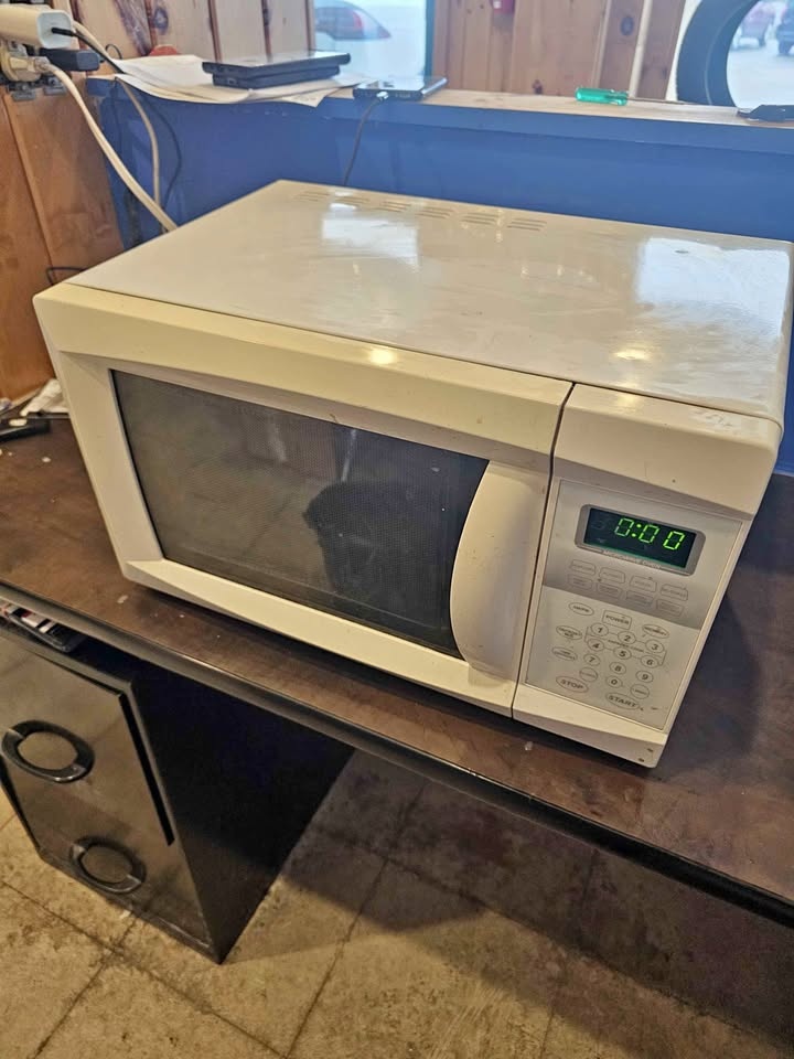 Microwave in good condition
