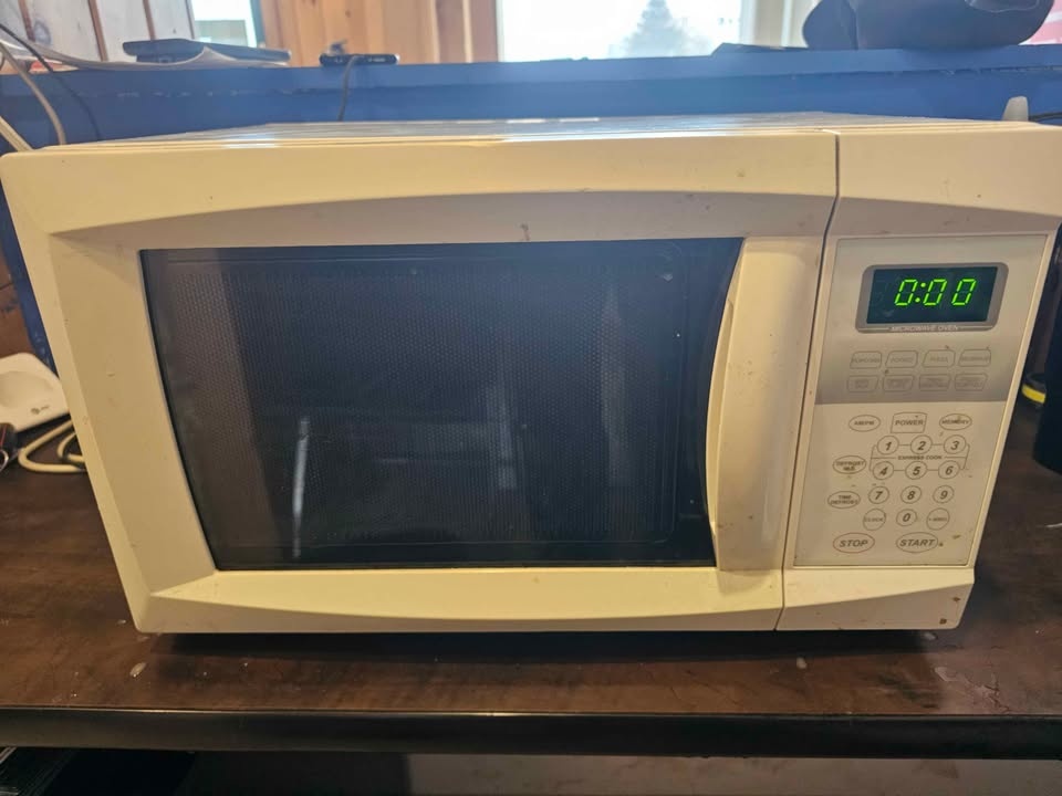 Microwave in good condition - photo 2
