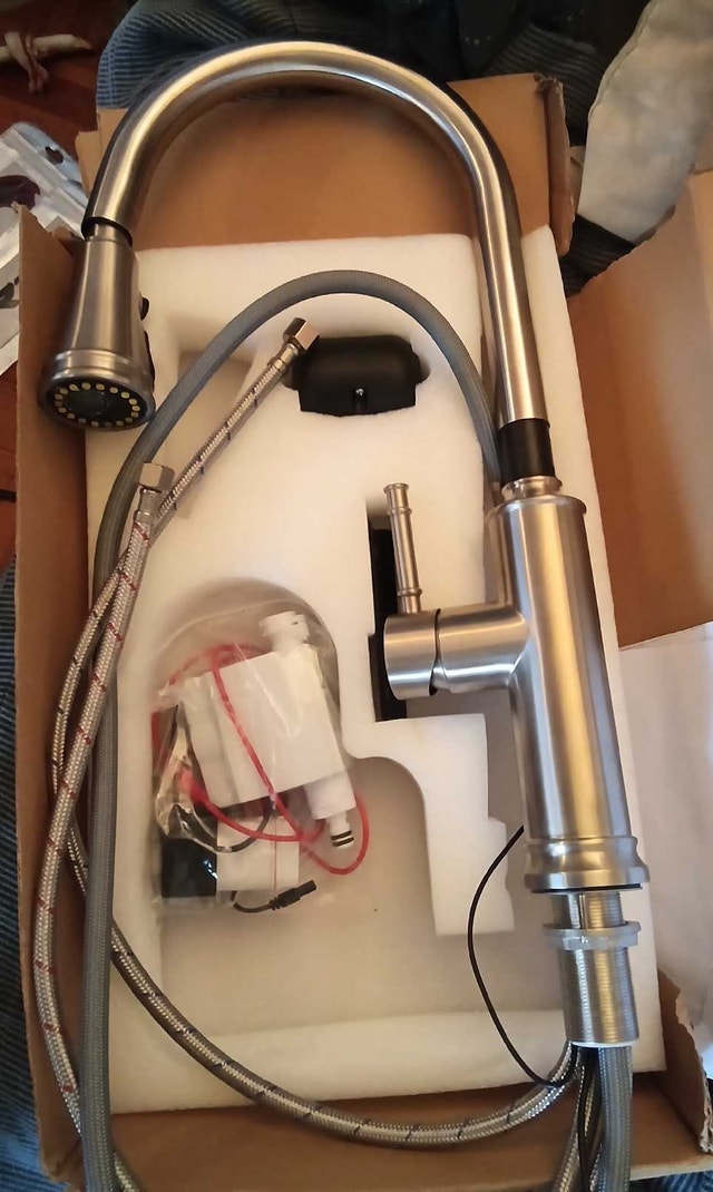 Pull Down Kitchen Faucet - Brushed Nickel - photo 5