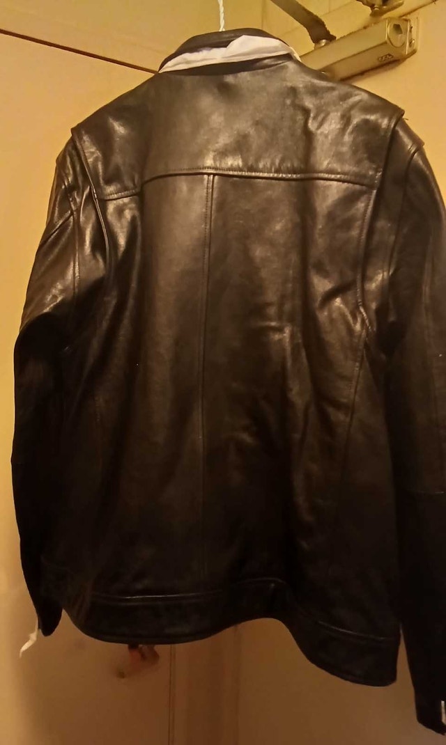 Harley Davidson Leather Jacket - New, Large - photo 3