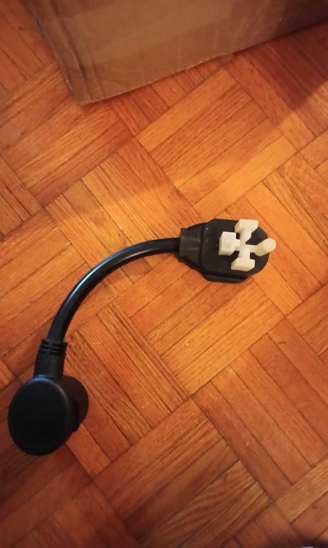 EV Charger Adapter - photo 4