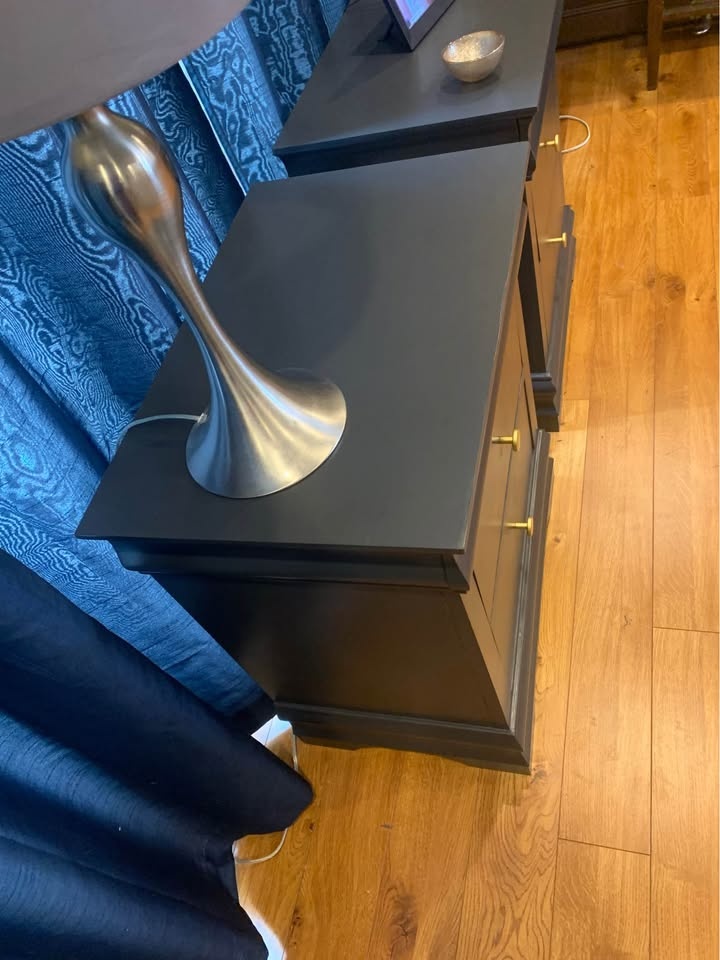 Wood night stands /side tables - photo 4