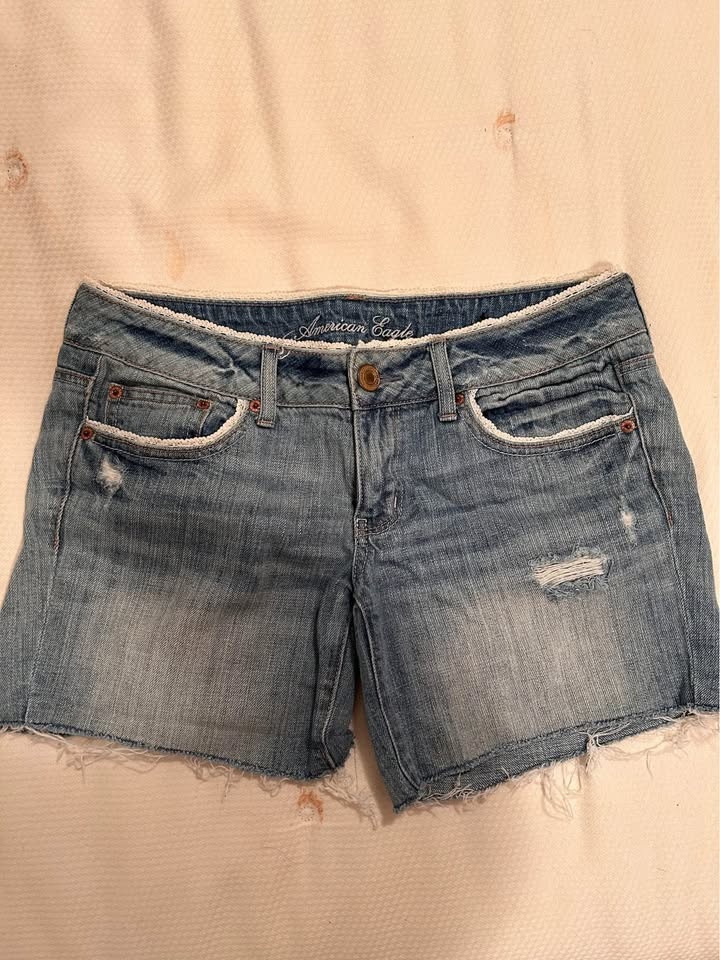 AE Jean Shorts Size 6