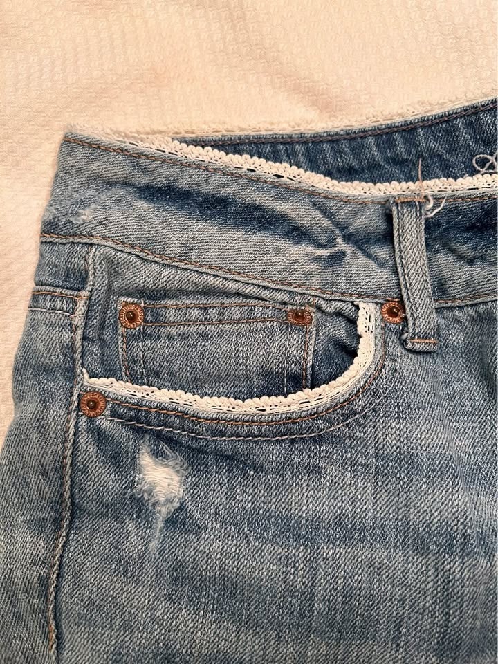 AE Jean Shorts Size 6 - photo 3
