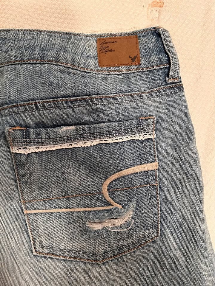 AE Jean Shorts Size 6 - photo 4