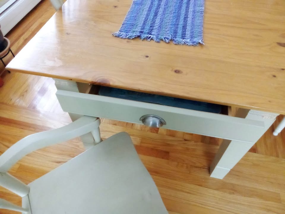 Havertys Dining Room Set with Console and 6 Chairs - photo 3
