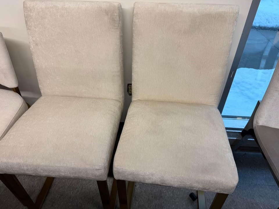 2 Cream Upholstered Dining Chairs Gold Legs - photo 2