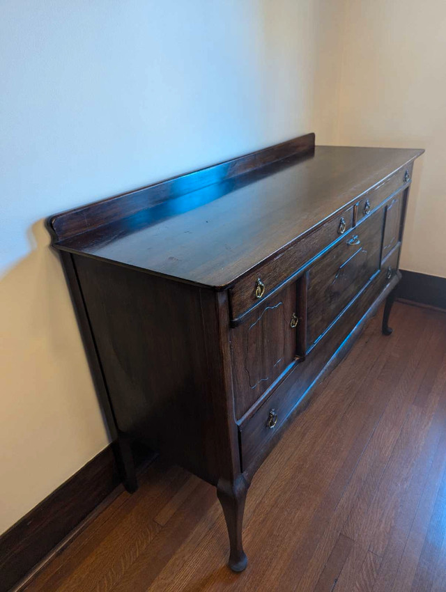 Antique style Buffet - photo 3