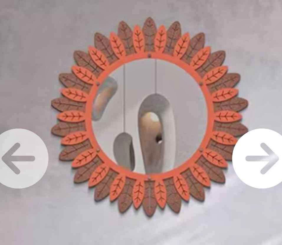Metal Circle Decorative Wall Mirror