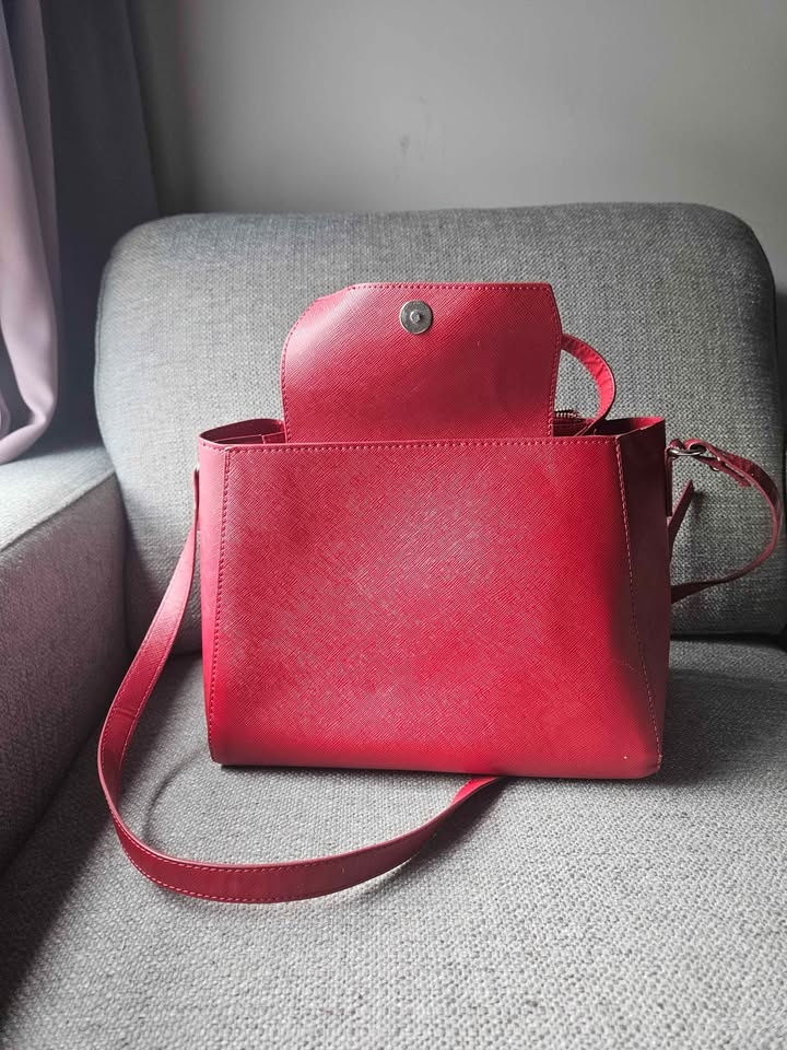 Red Zara Faux Leather Purse - photo 4