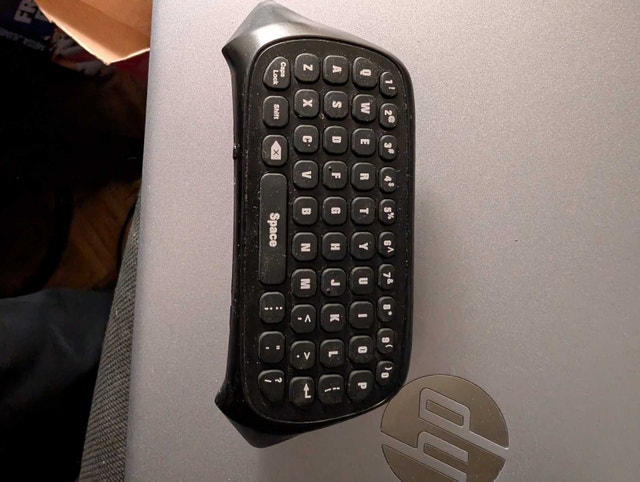 Xbox controller keypad