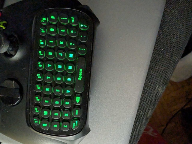 Xbox controller keypad - photo 3