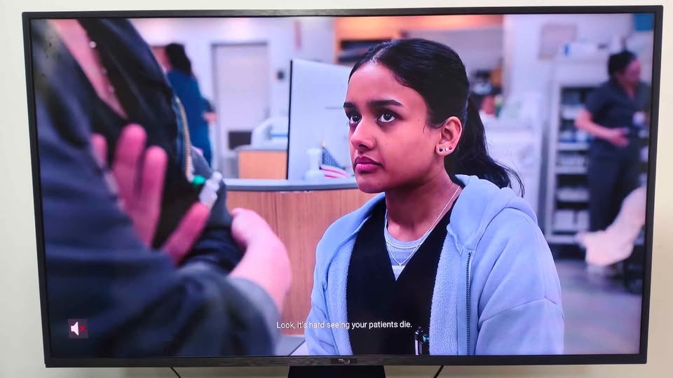 55” RCA 4K Ultra HD Smart TV (RQSM5520) - photo 5