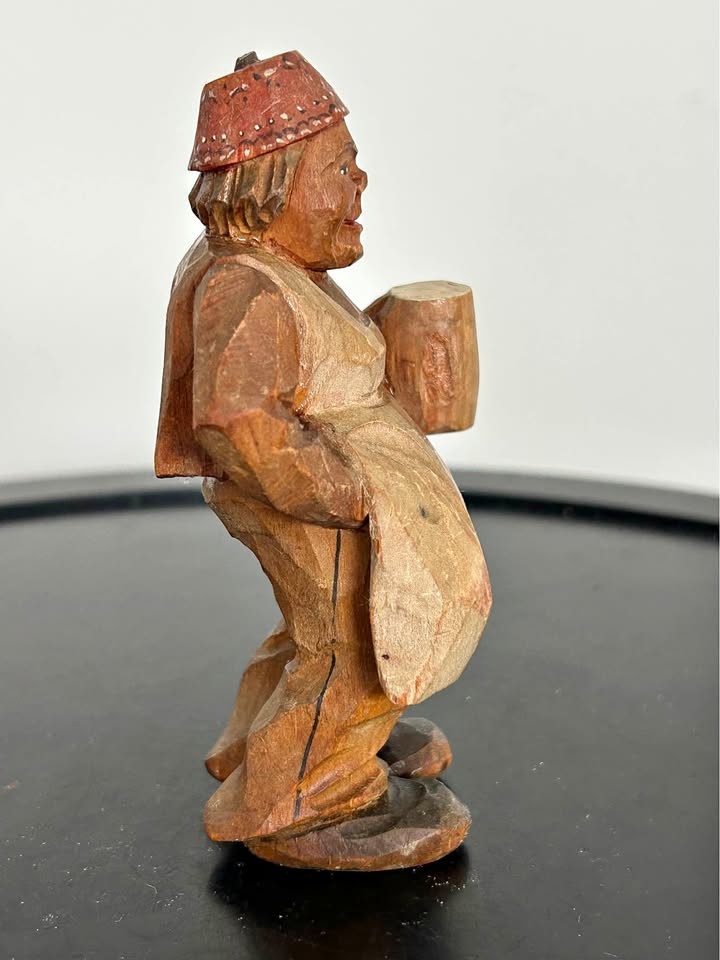 Vintage Hand-Carved Wooden Tavern Maid Figurine – Folk Art