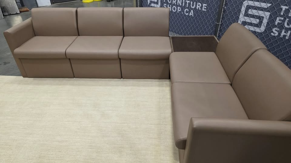 Modular Vinyl Lounge Sectional w/ Corner Table – 6 Piece Set - photo 3