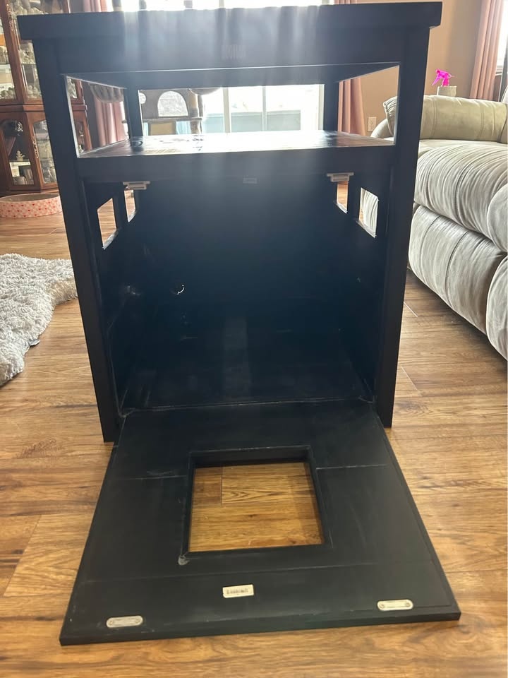 Litter Box Holder and Coffee Table - photo 2