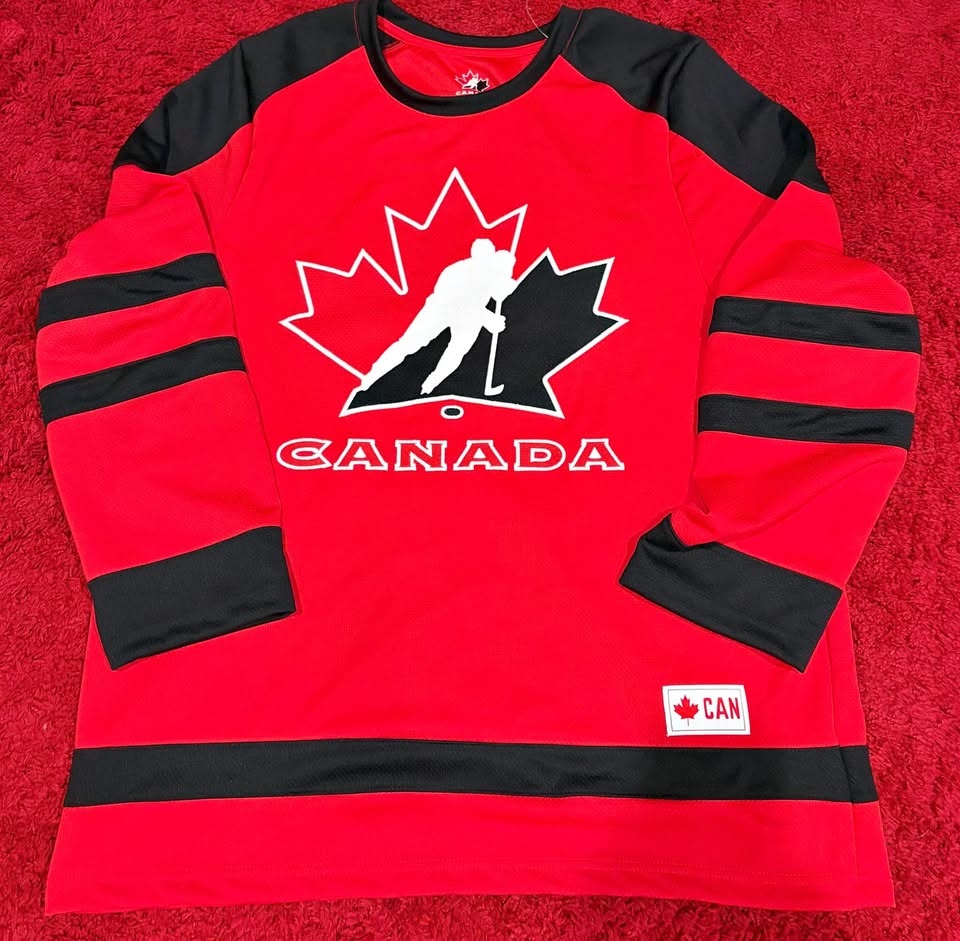 Team Canada Hockey Jersey Size L Red