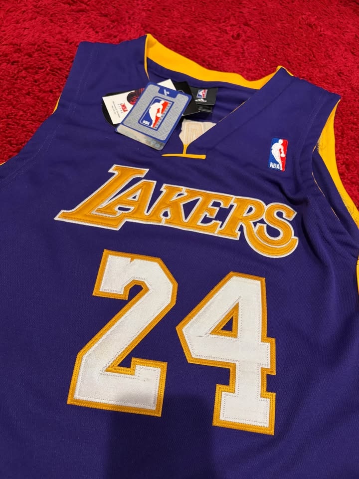 Kobe Bryant #24 Lakers Adidas NBA Jersey Size 48 Large Stitched - photo 2