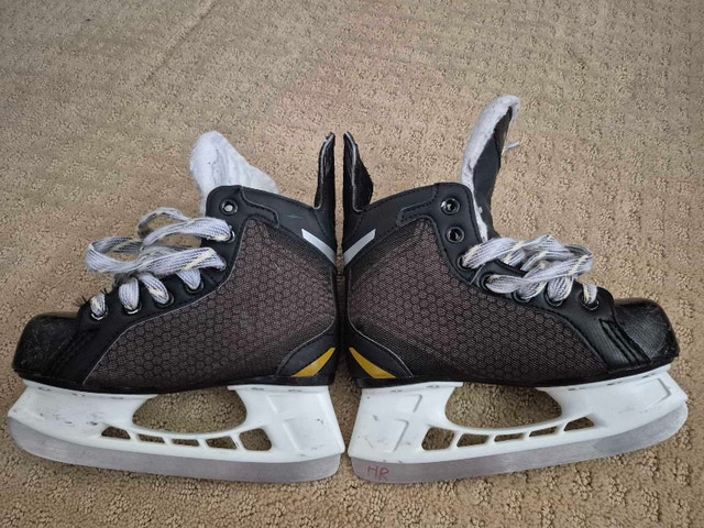Bauer Supreme One Accel Youth Hockey Skates