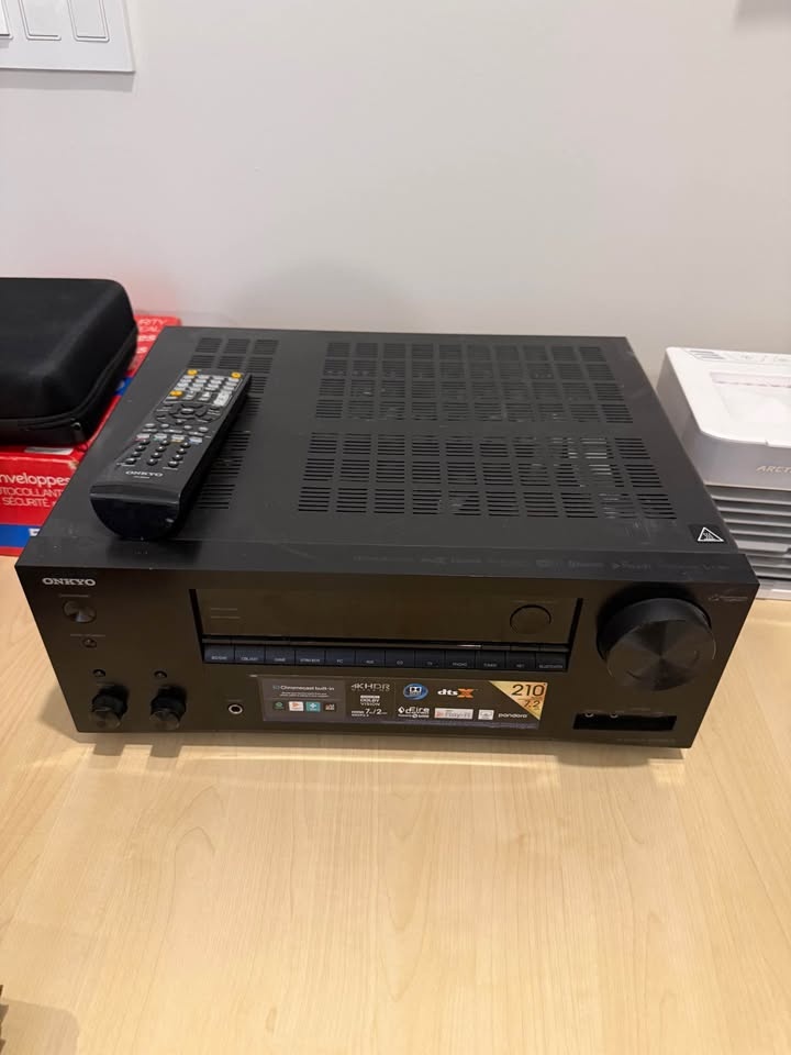ONKYO 7.2 New Amplifier - photo 2