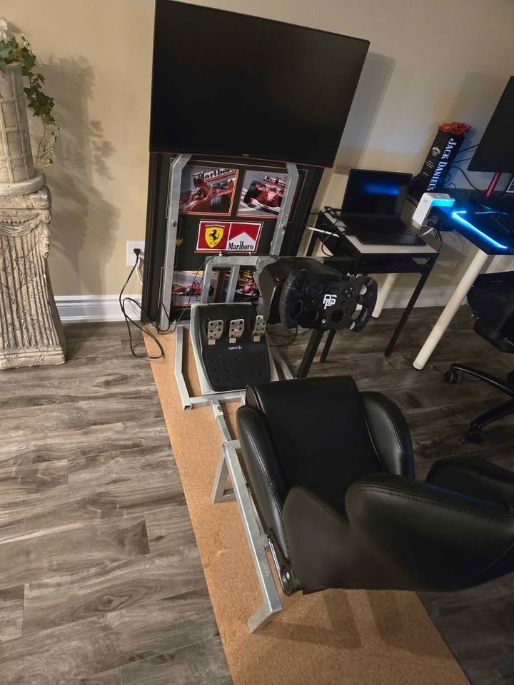 Logitech G923/G920 Racing Wheel, Shifter, Cockpit, Stand - photo 4