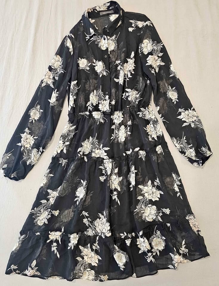 Suzy Shier - black floral long sleeve dress, Size Medium