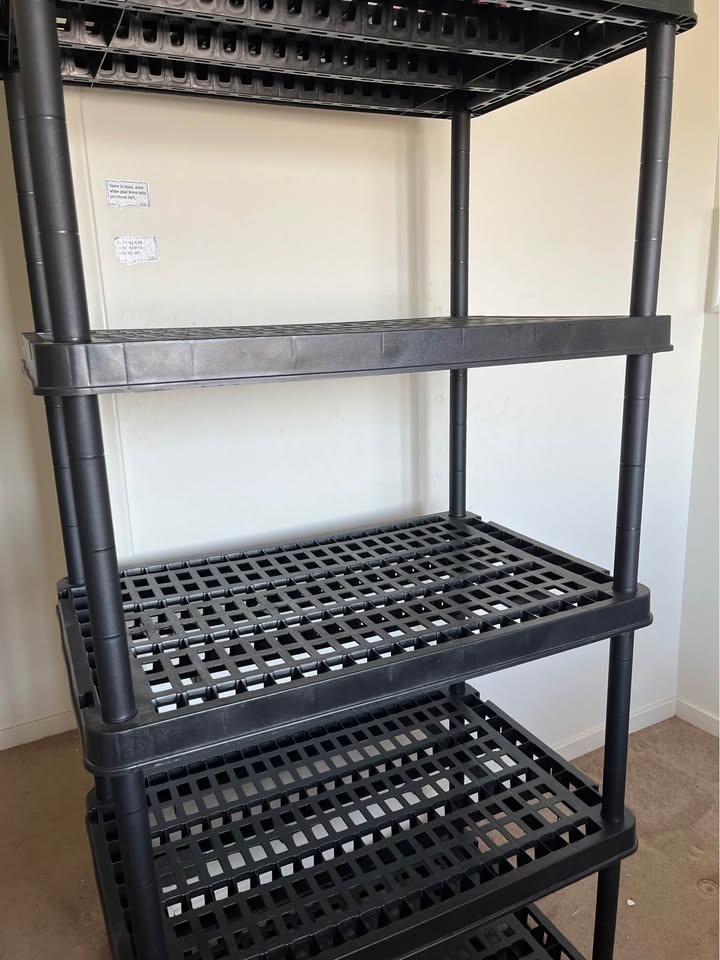 Heavy Duty 5-Tier Tire Organizing Shelf - Like New - photo 4