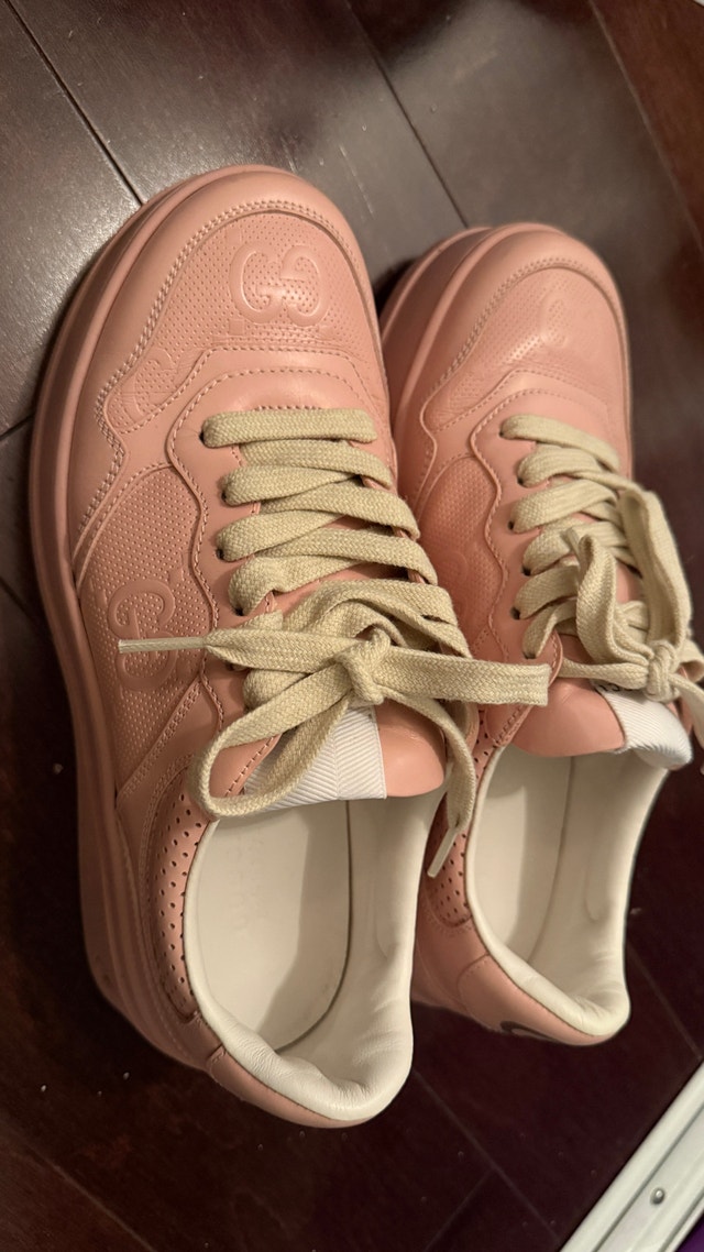 Gucci Sneakers