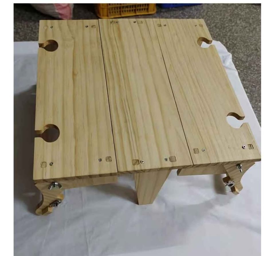 NEW Woodchip Picnic Basket with Folding Wine Table - photo 5