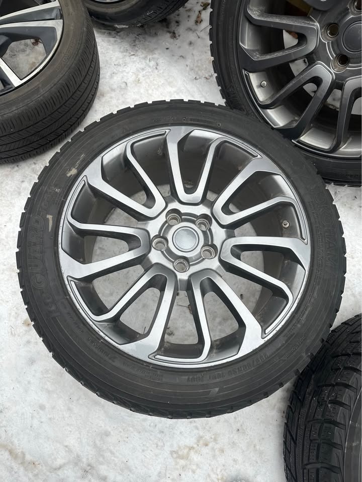20” Range Rover Discovery Rims w/ Yokohama Tires - photo 2