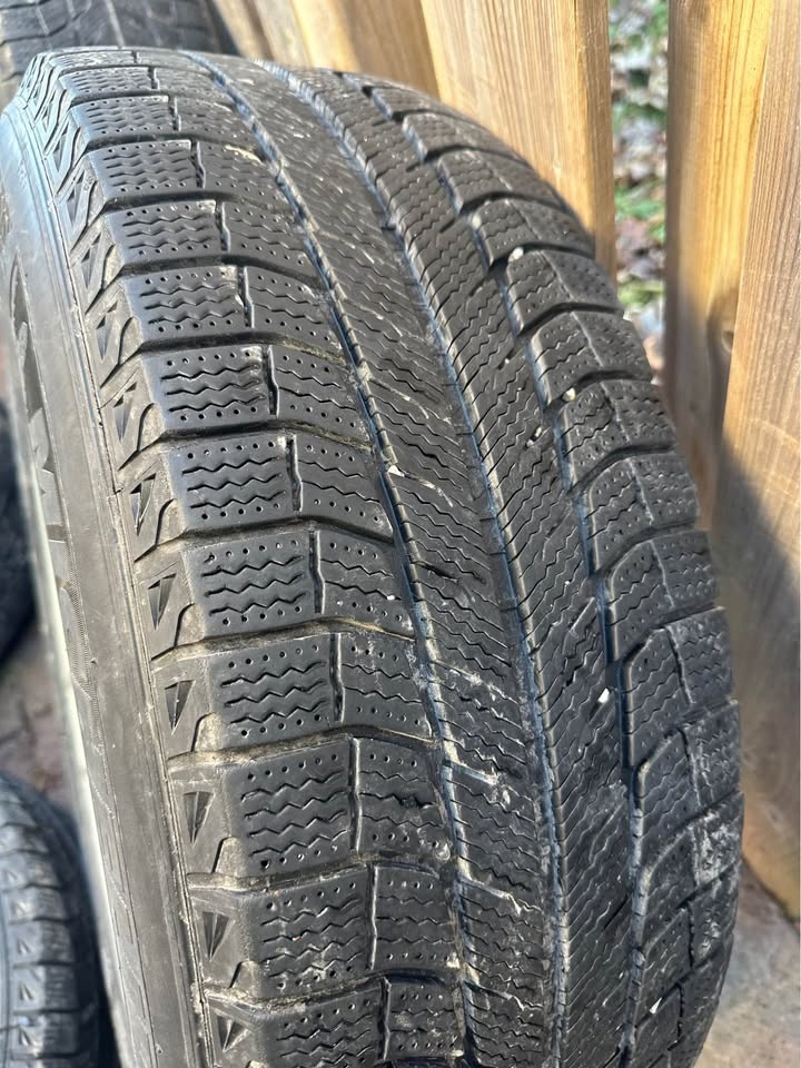 18" Lexus RX350 Rims on Michelin X-Ice Winter Tires - photo 5