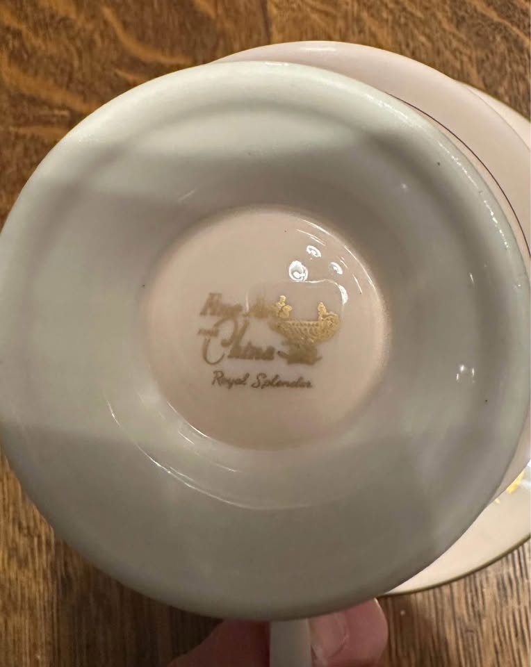 Vintage Royal Splendor Porcelain China Cup & Saucer Set - photo 4