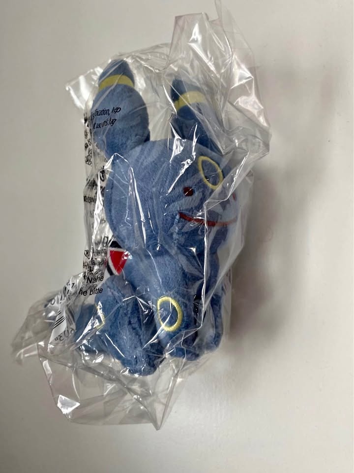 Ditto As Umbreon 7.5” Plush Exclusive Pokemon Center